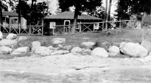 Humphries cottage, Washburn Island, late 1930s